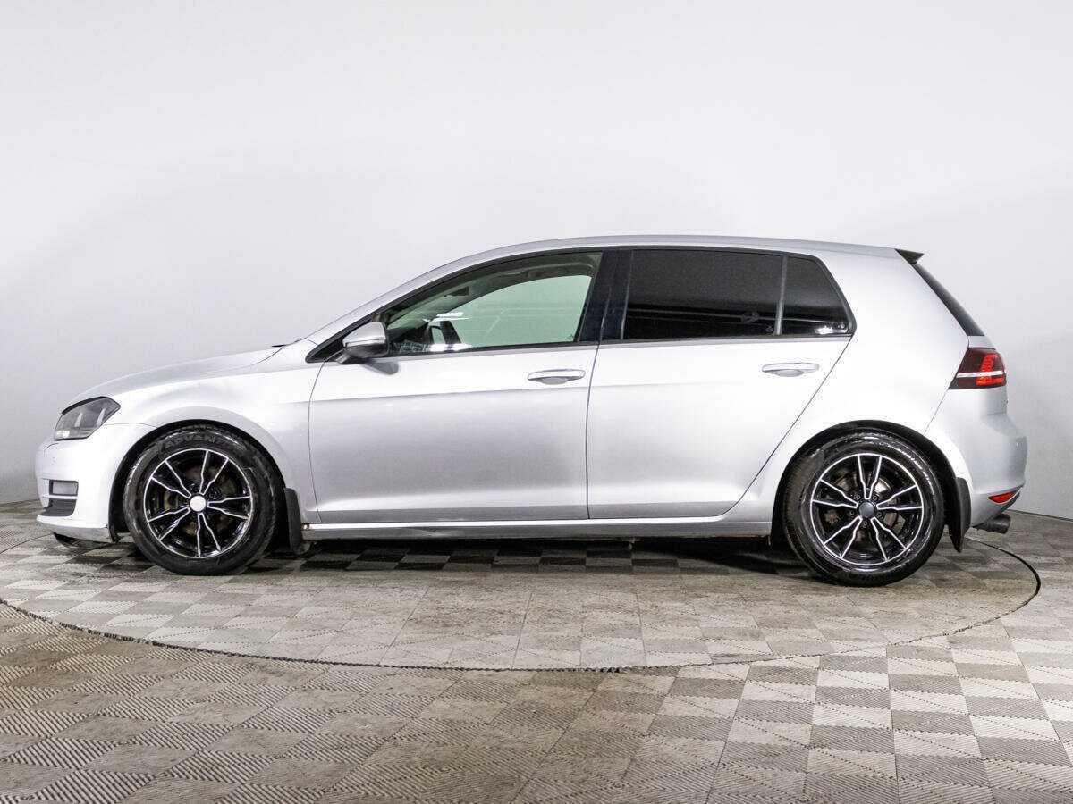 Volkswagen Golf, 2013 - фото №4