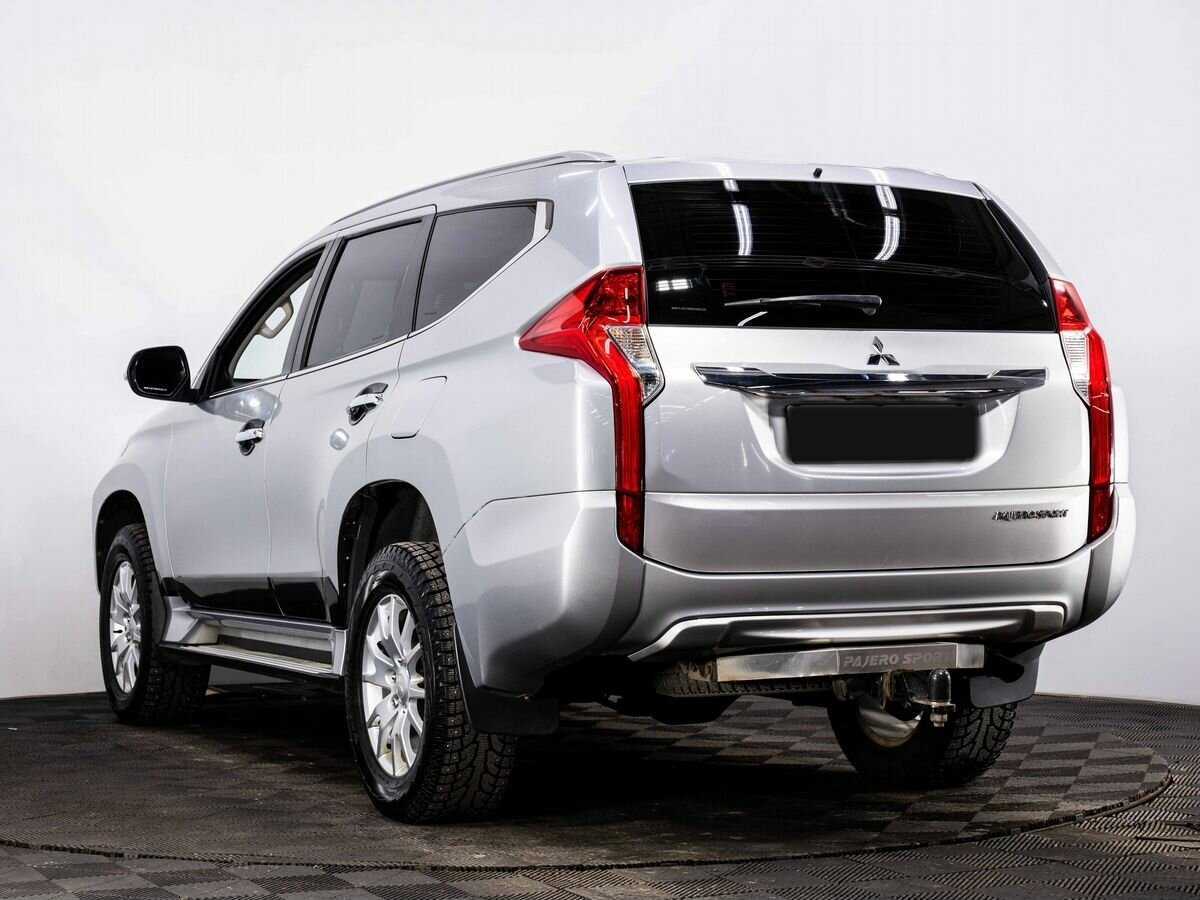 Mitsubishi Pajero Sport, 2017 - фото №4