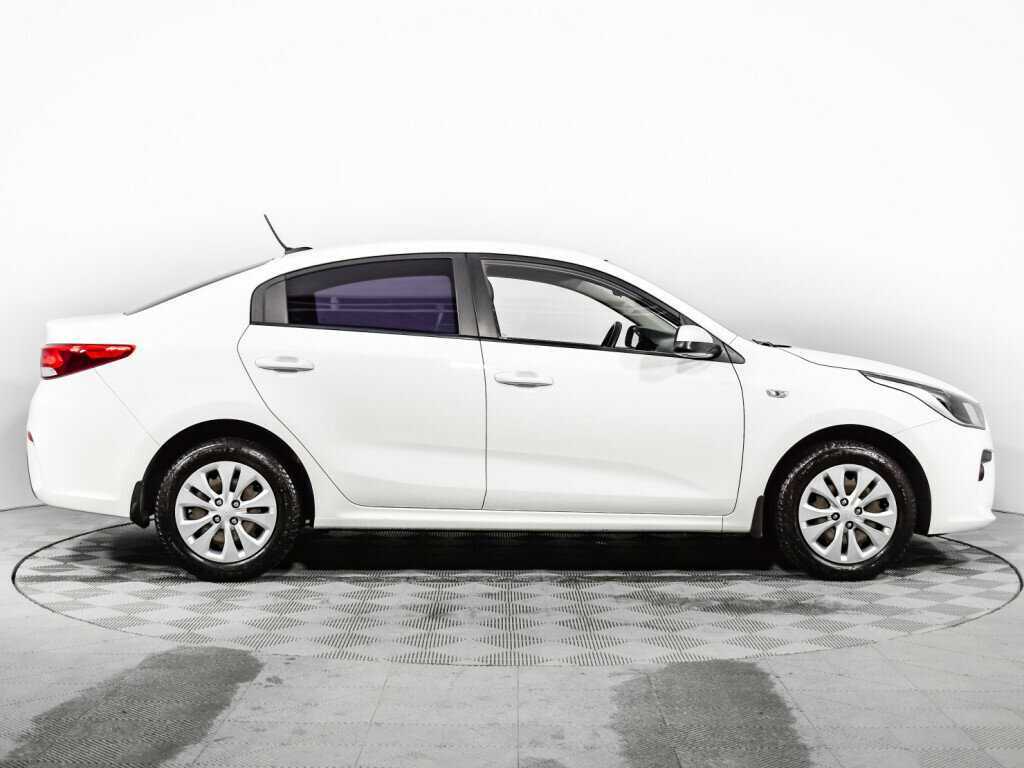 Kia Rio, 2018 - фото №4