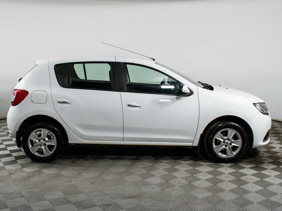 Renault Sandero, 2014 - фото №4