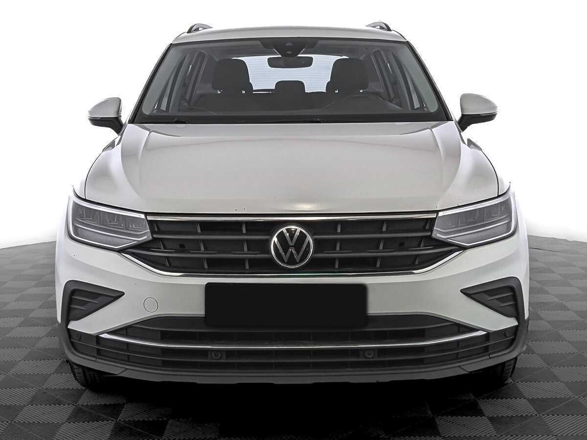 Volkswagen Tiguan, 2021 - фото №2