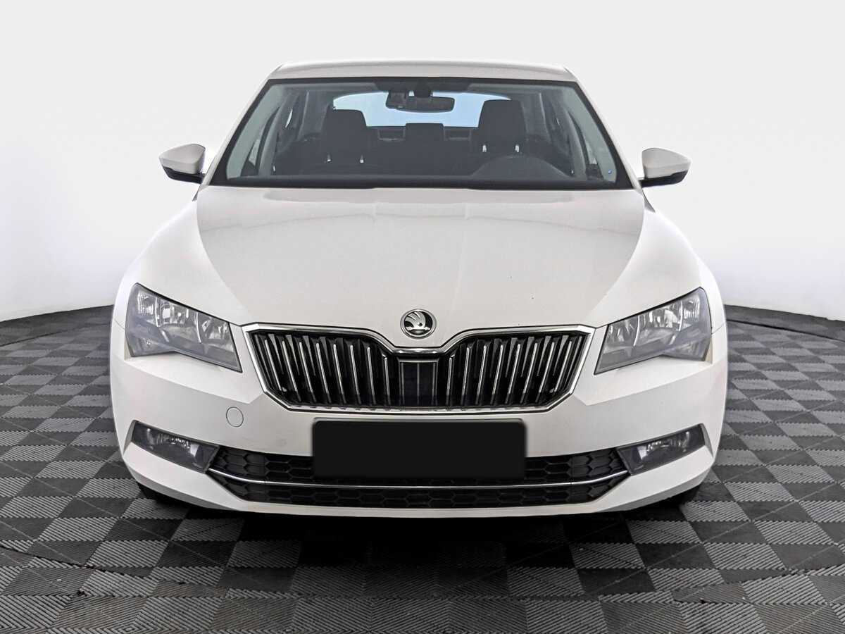 Skoda Superb, 2017 - фото №2