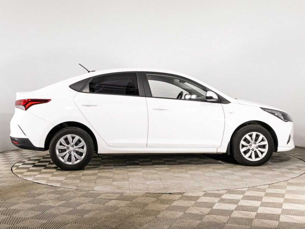 Hyundai Solaris, 2022 - фото №4