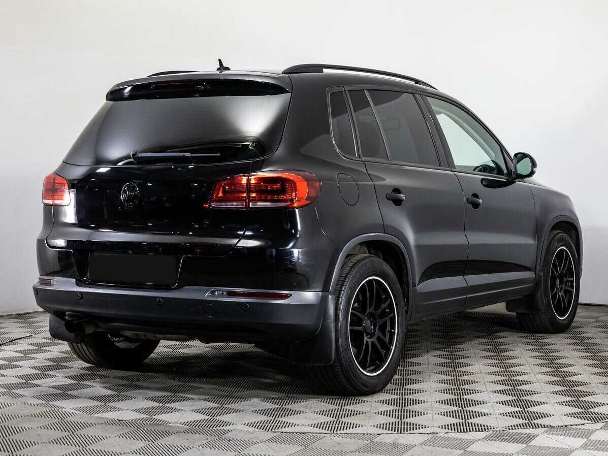 Volkswagen Tiguan, 2015 - фото №4