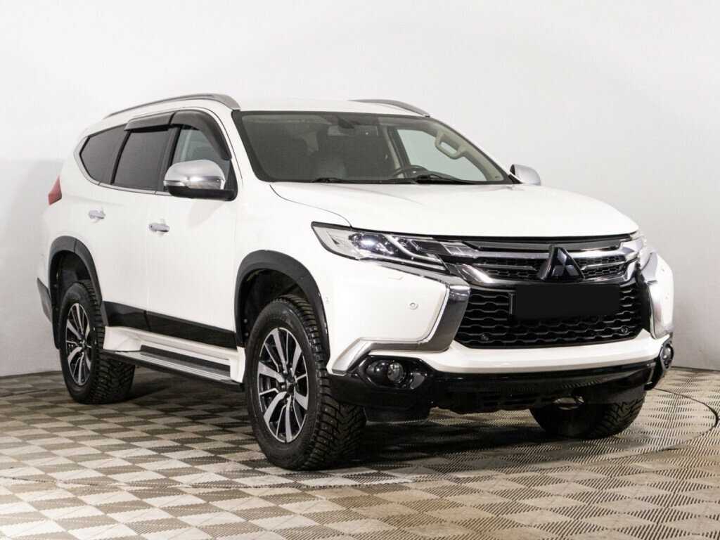 Mitsubishi Pajero Sport, 2018 - фото №3