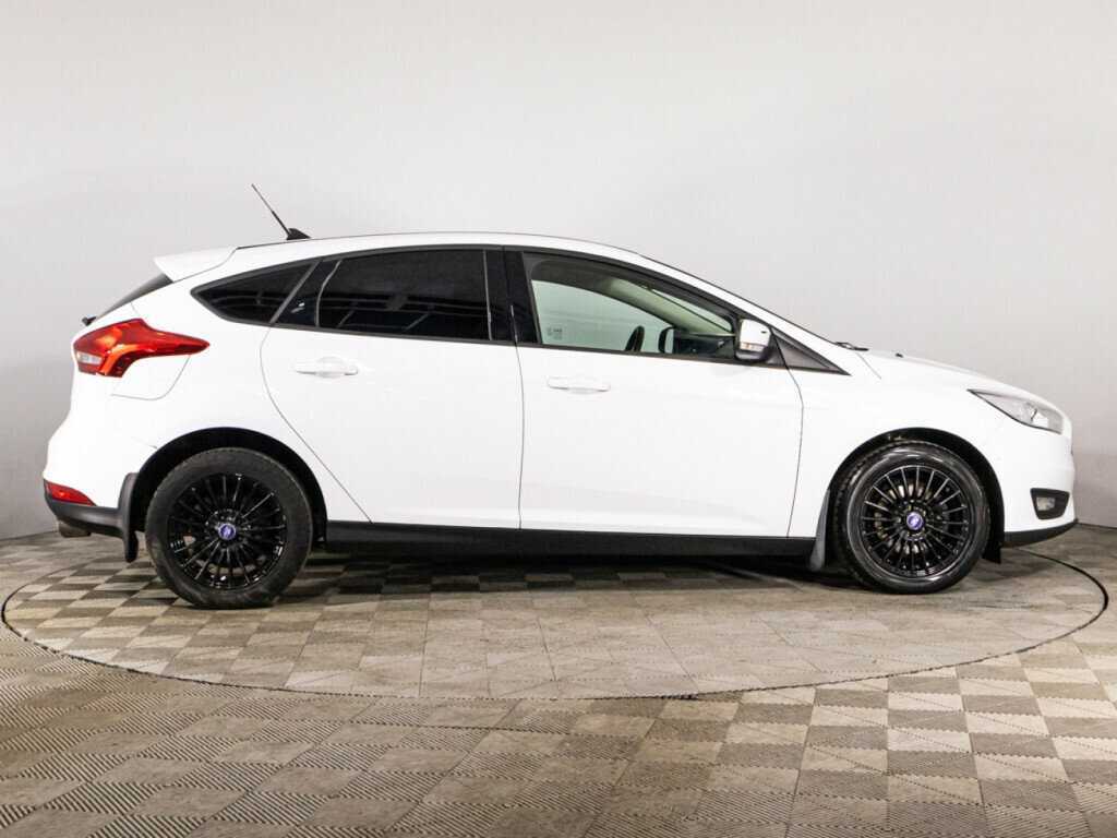 Ford Focus, 2019 - фото №4