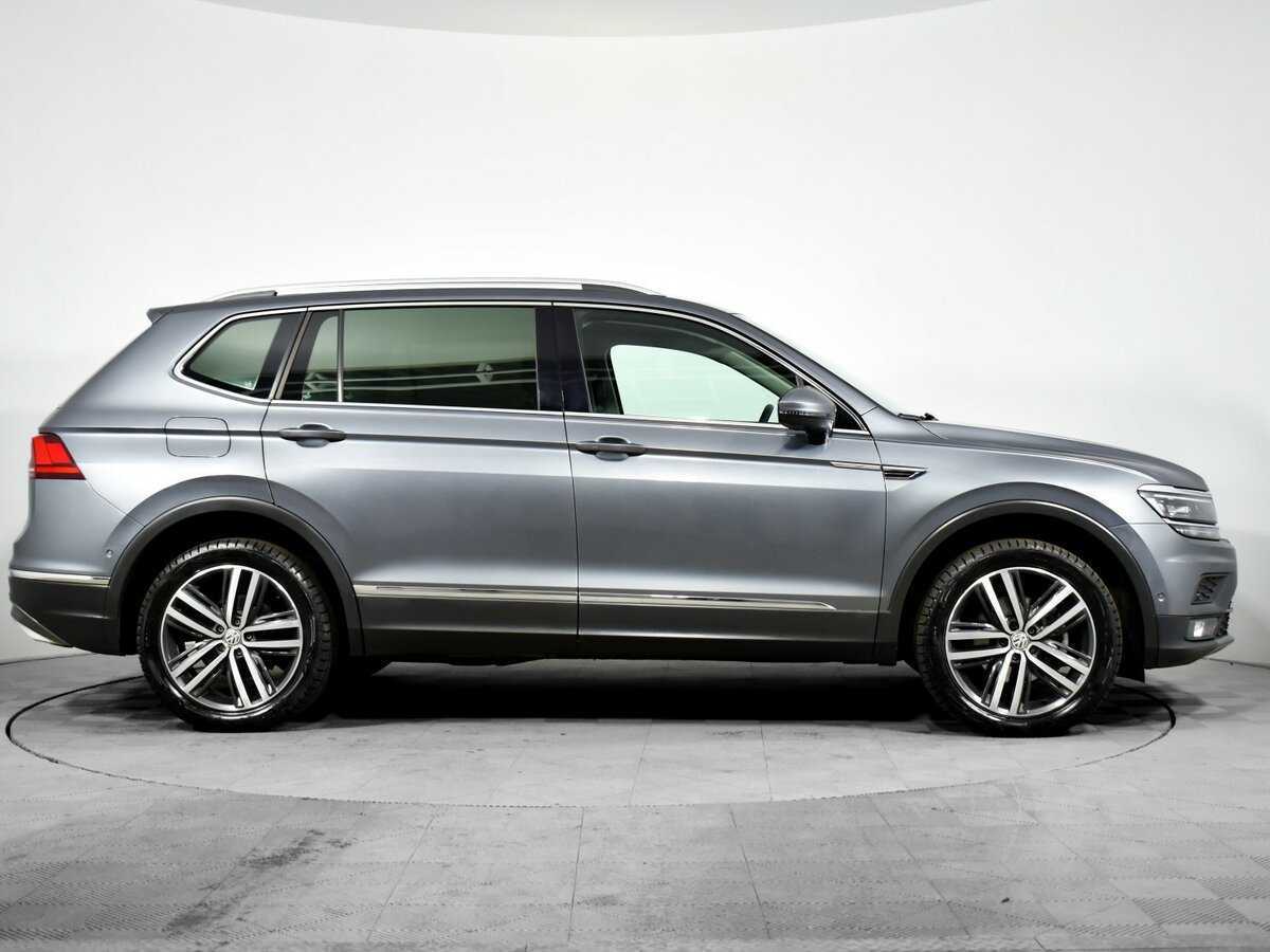 Volkswagen Tiguan Allspace, 2020 - фото №4