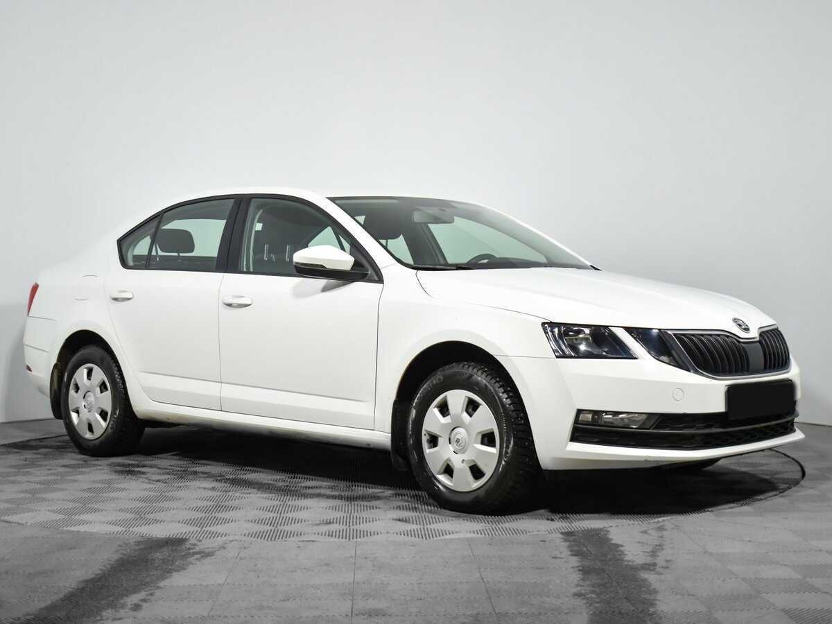 Skoda Octavia, 2019 - фото №3