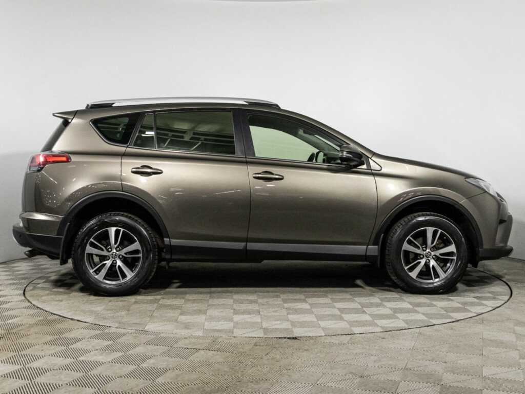 Toyota RAV4, 2015 - фото №4