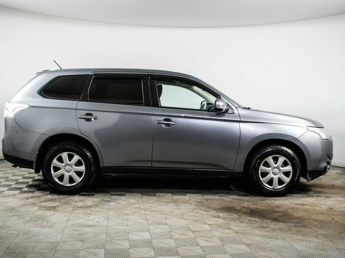 Mitsubishi Outlander, 2012 - фото №4