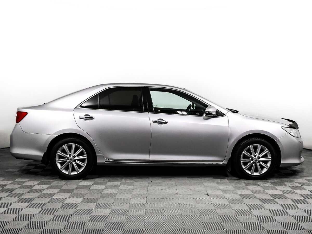 Toyota Camry, 2014 - фото №4