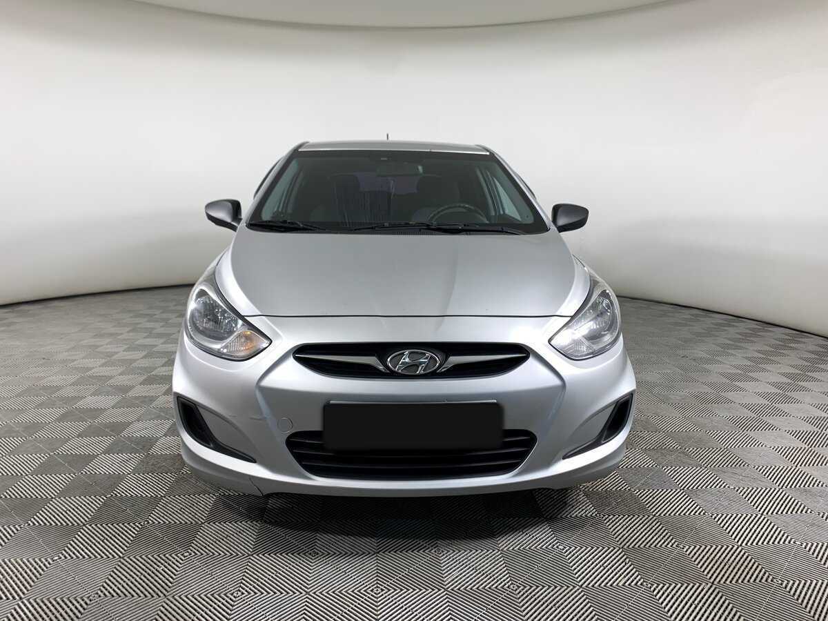 Hyundai Solaris, 2013 - фото №2