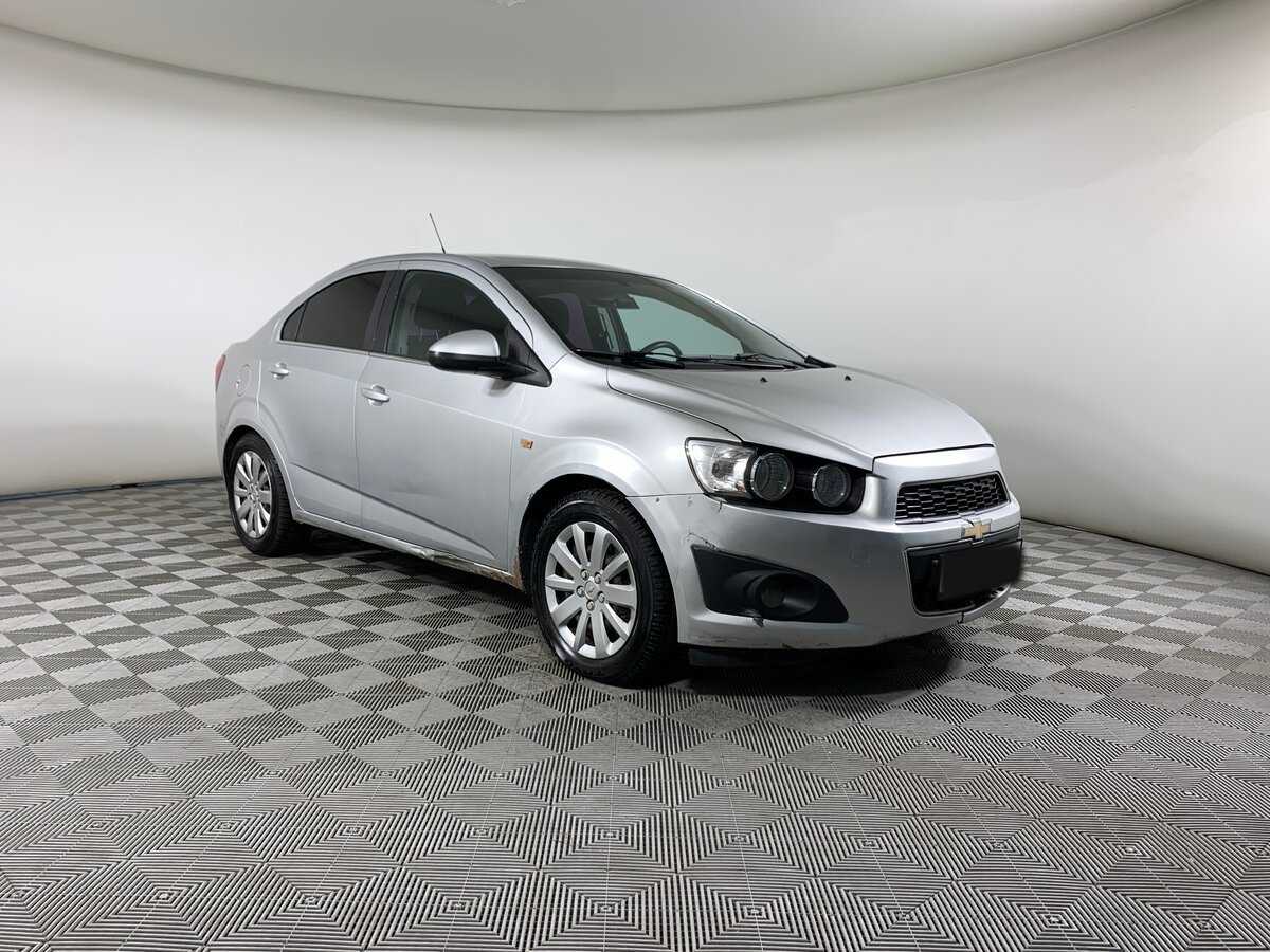 Chevrolet Aveo, 2014 - фото №3