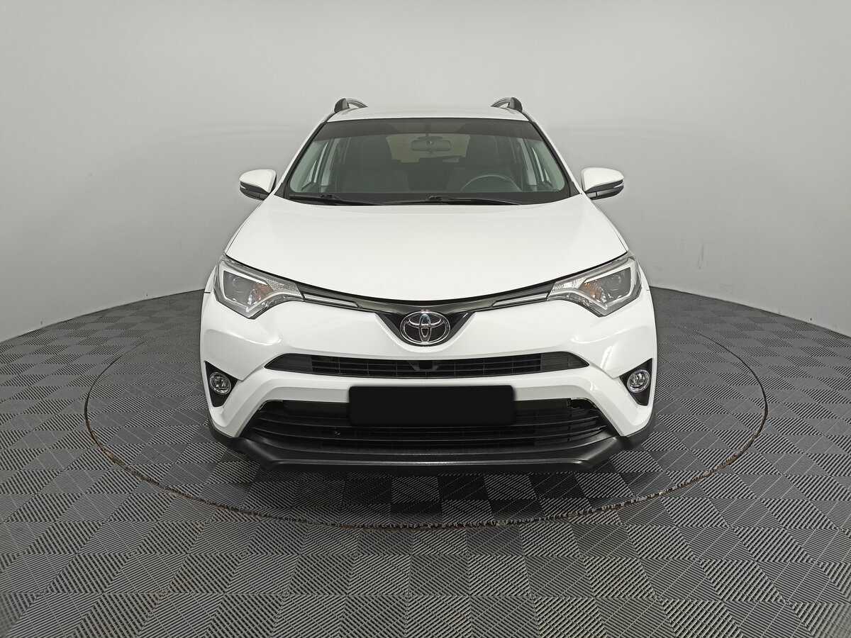 Toyota RAV4, 2017 - фото №2