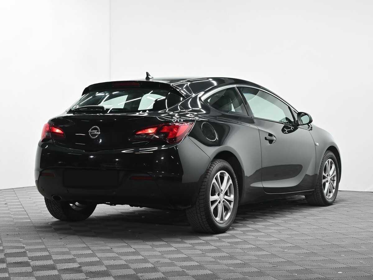 Opel Astra GTC, 2012 - фото №4