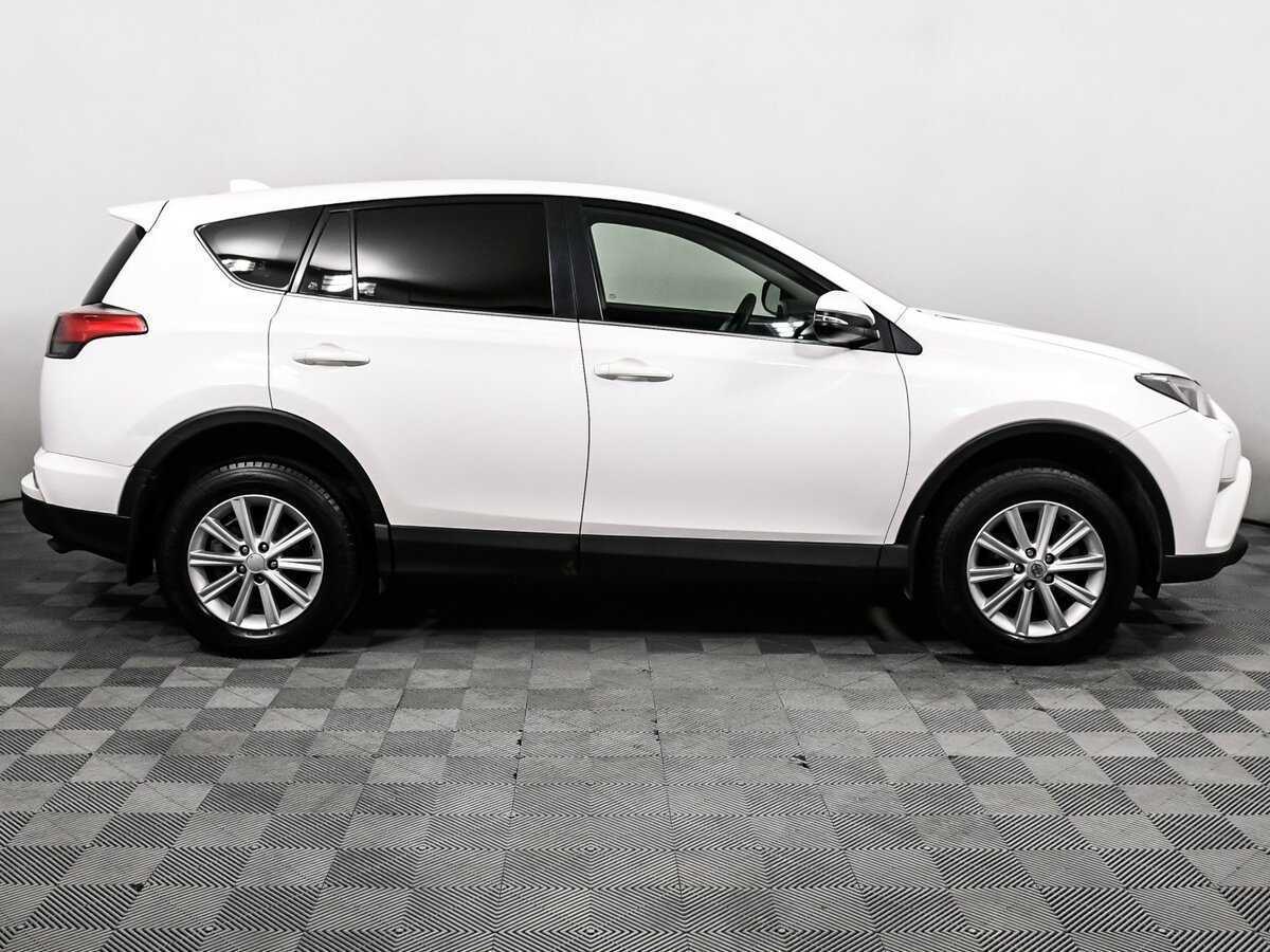 Toyota RAV4, 2017 - фото №3