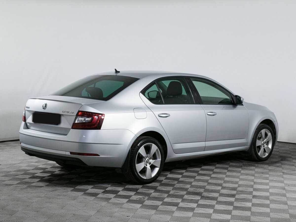 Skoda Octavia, 2018 - фото №4