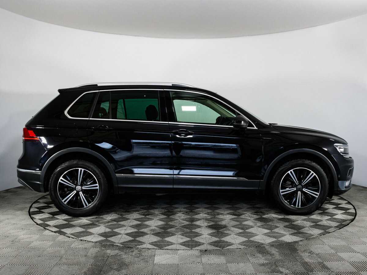 Volkswagen Tiguan, 2018 - фото №4