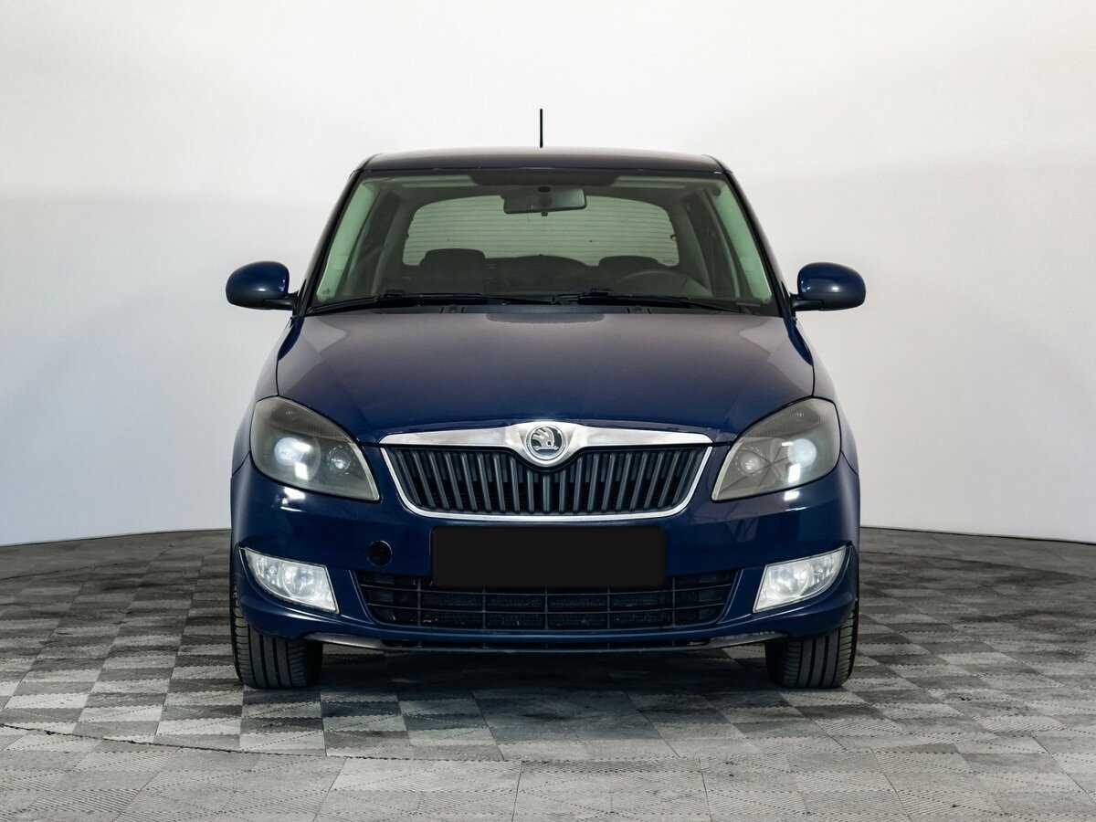 Skoda Fabia, 2012 - фото №2