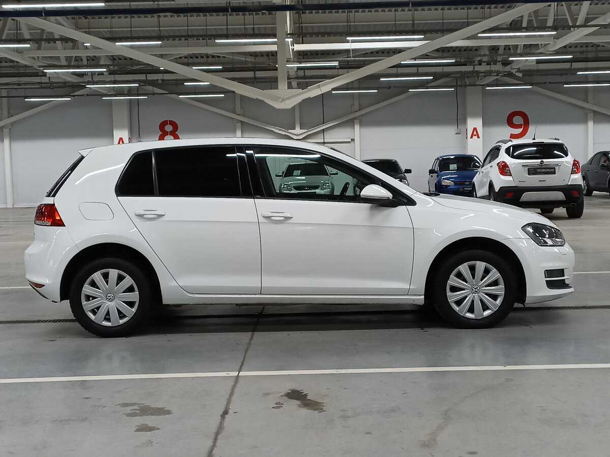Volkswagen Golf, 2013 - фото №4