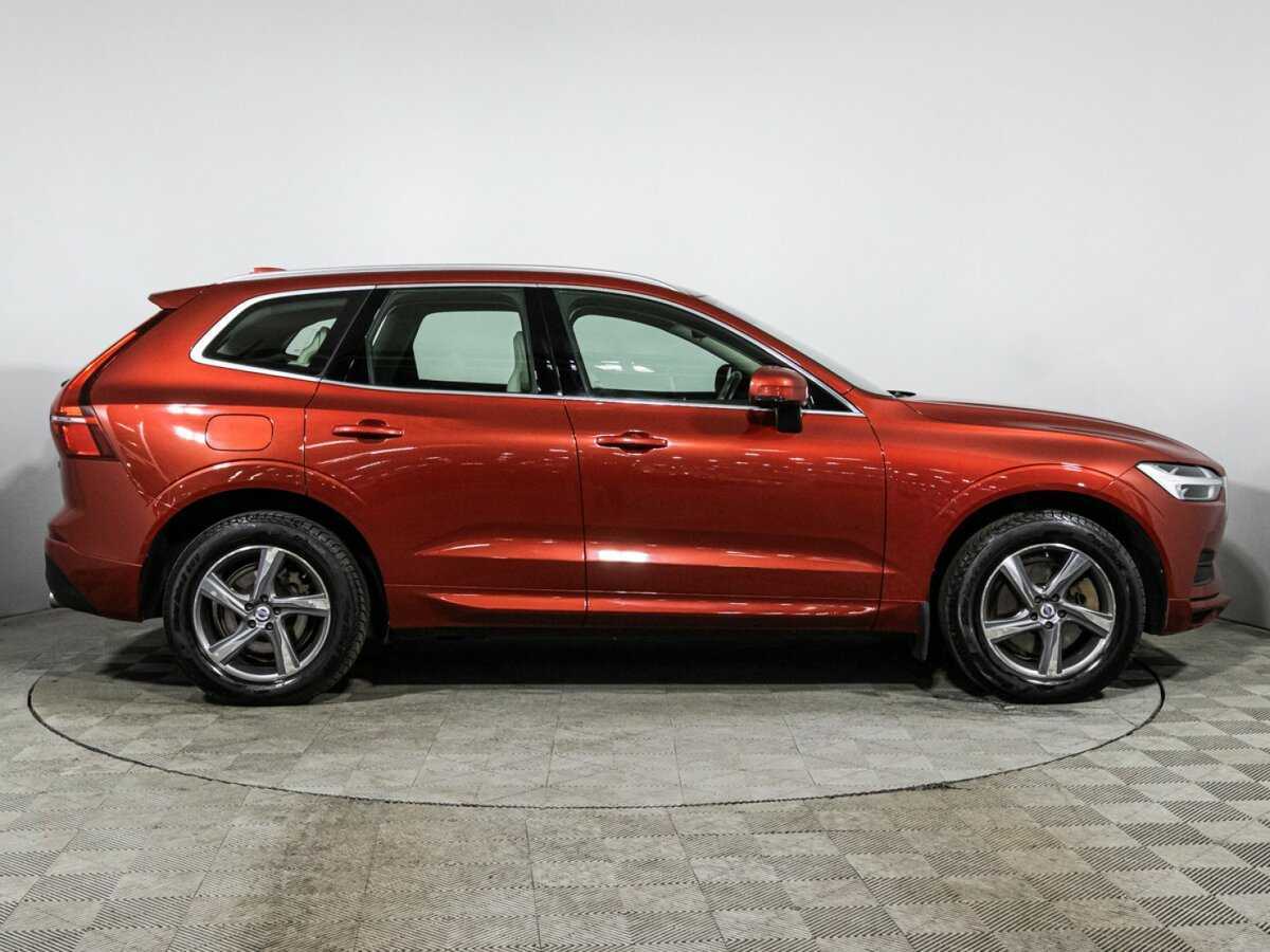 Volvo XC60, 2019 - фото №4