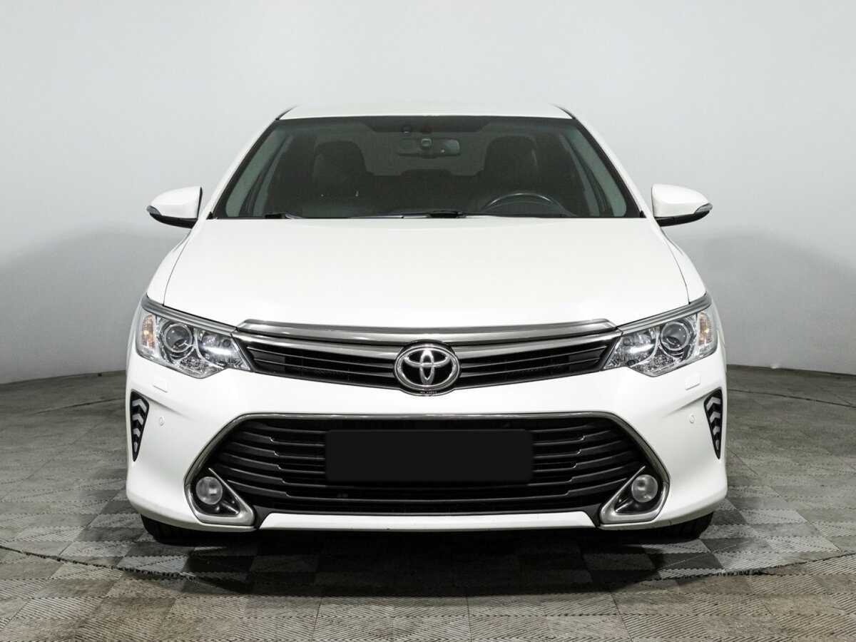 Toyota Camry, 2016 - фото №2