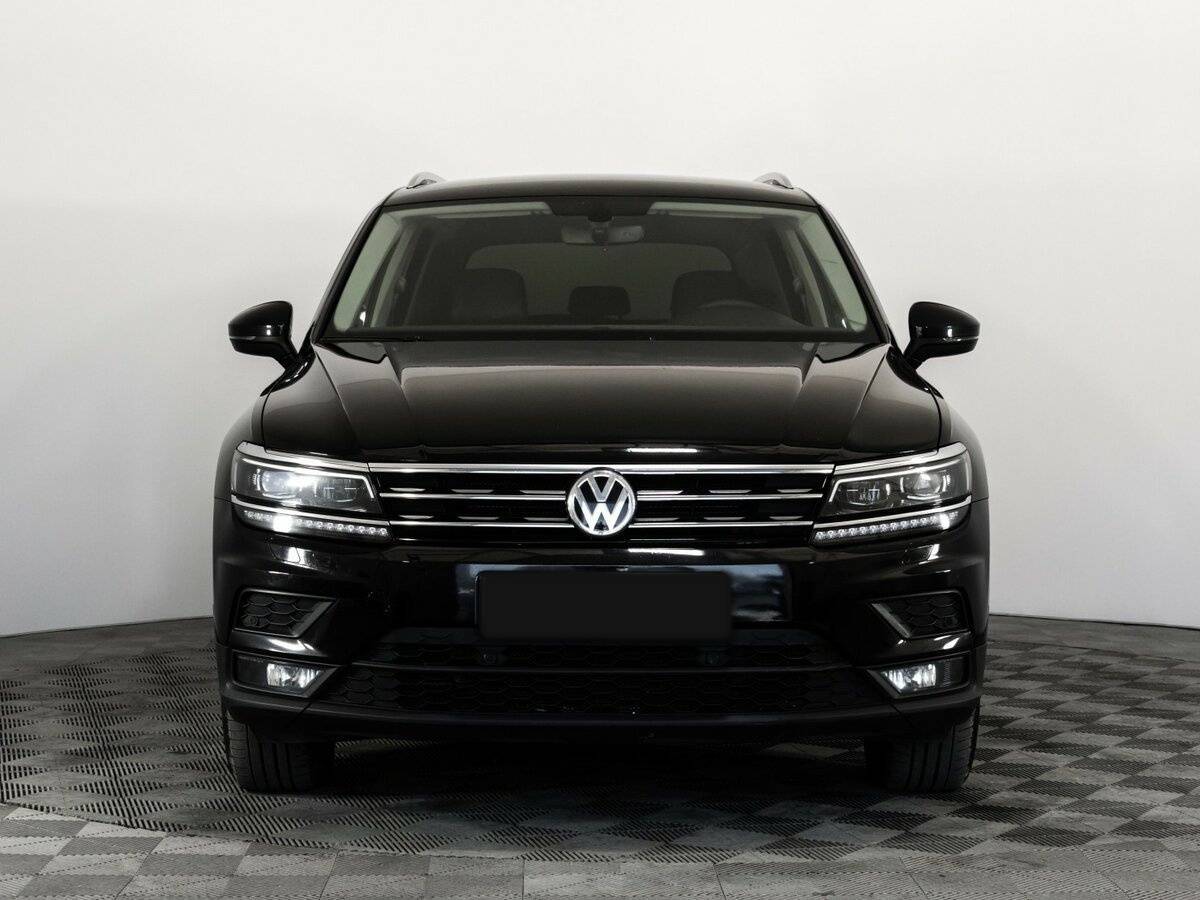 Volkswagen Tiguan, 2017 - фото №2
