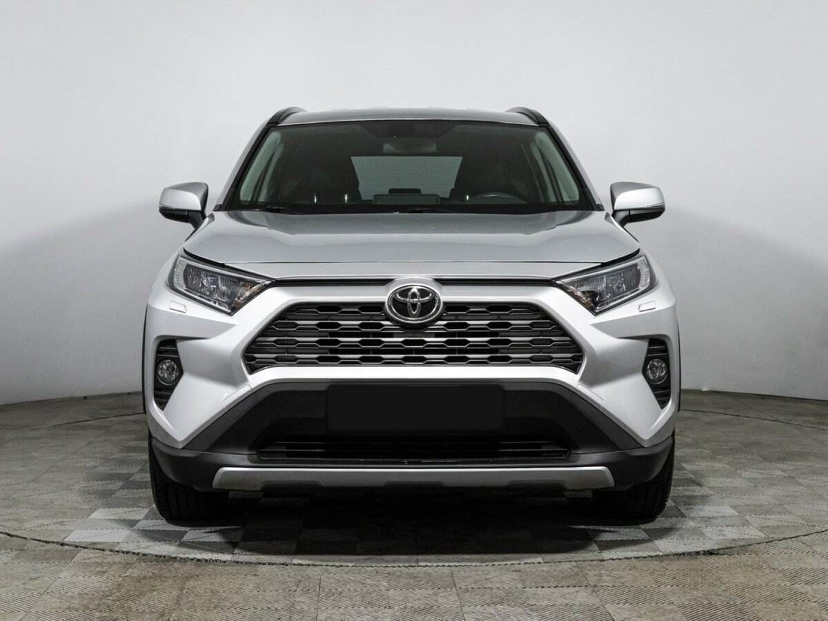 Toyota RAV4, 2020 - фото №2
