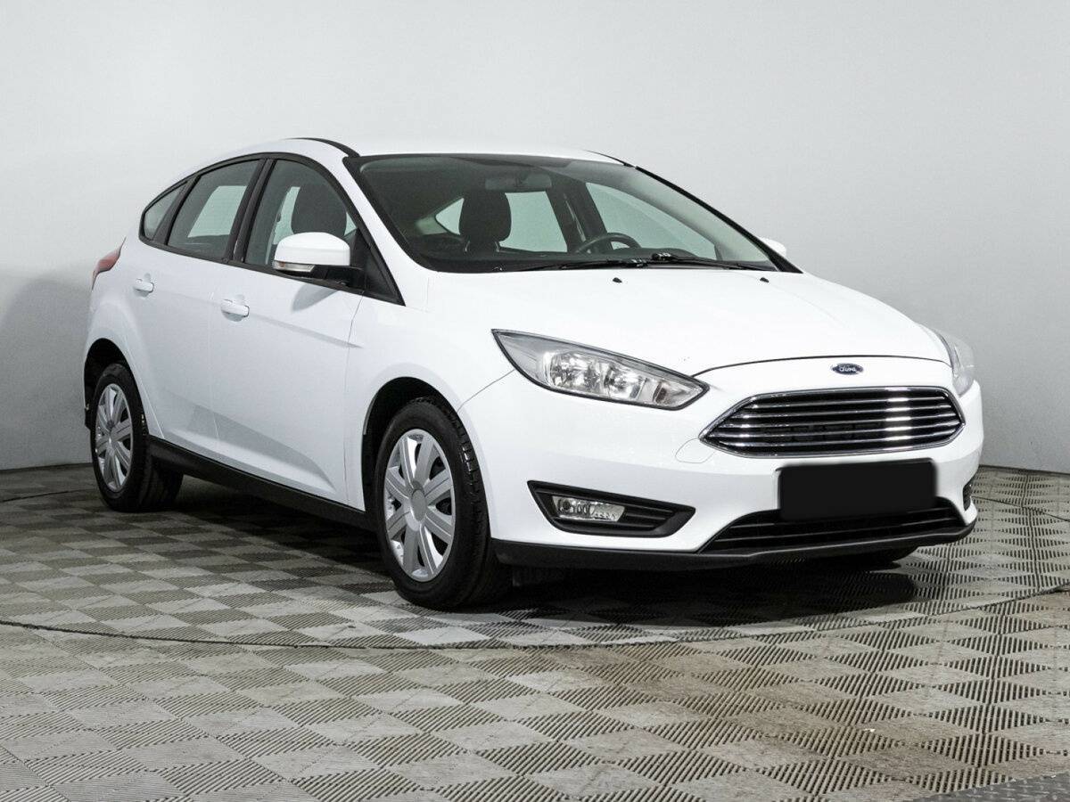 Ford Focus, 2018 - фото №3