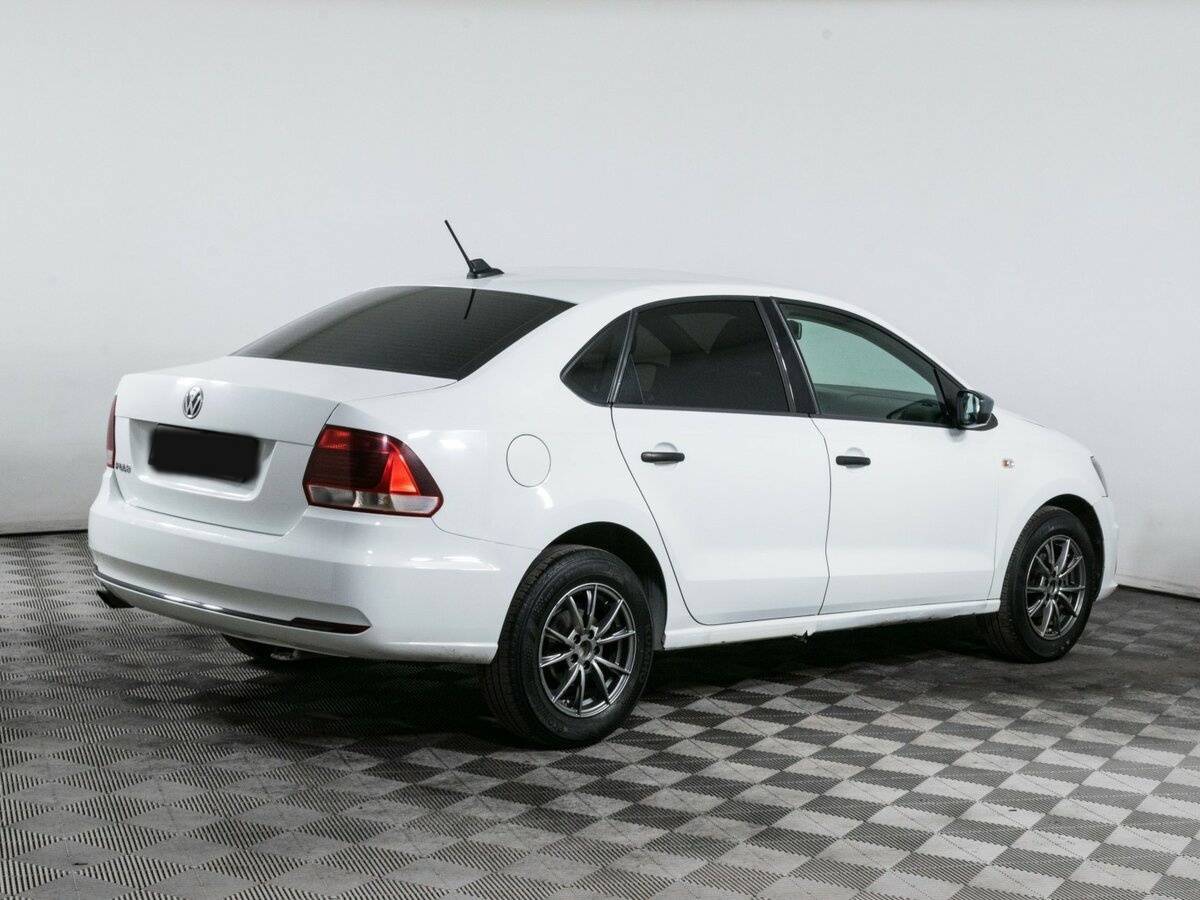 Volkswagen Polo, 2018 - фото №4