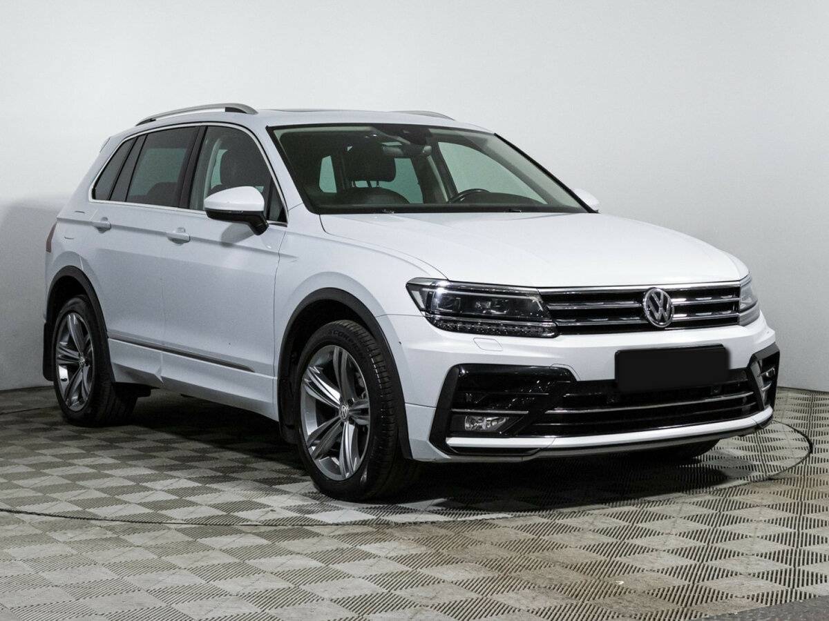 Volkswagen Tiguan, 2019 - фото №3
