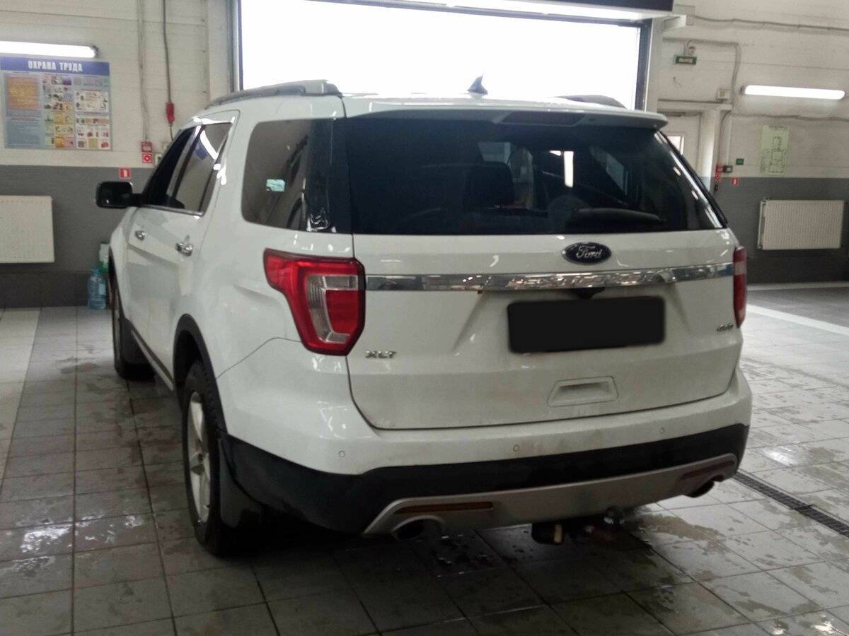Ford Explorer, 2017 - фото №4