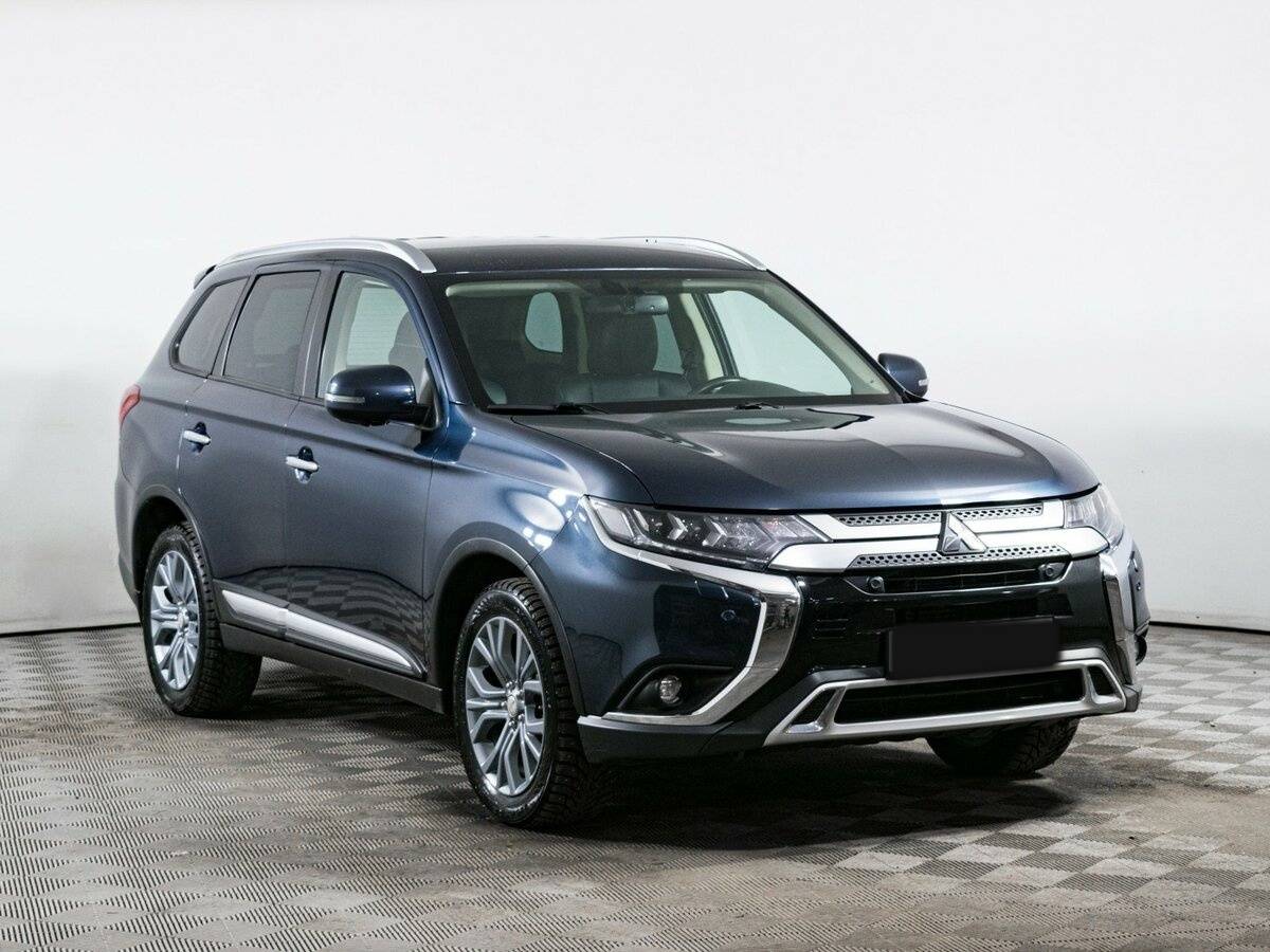 Mitsubishi Outlander, 2020 - фото №3