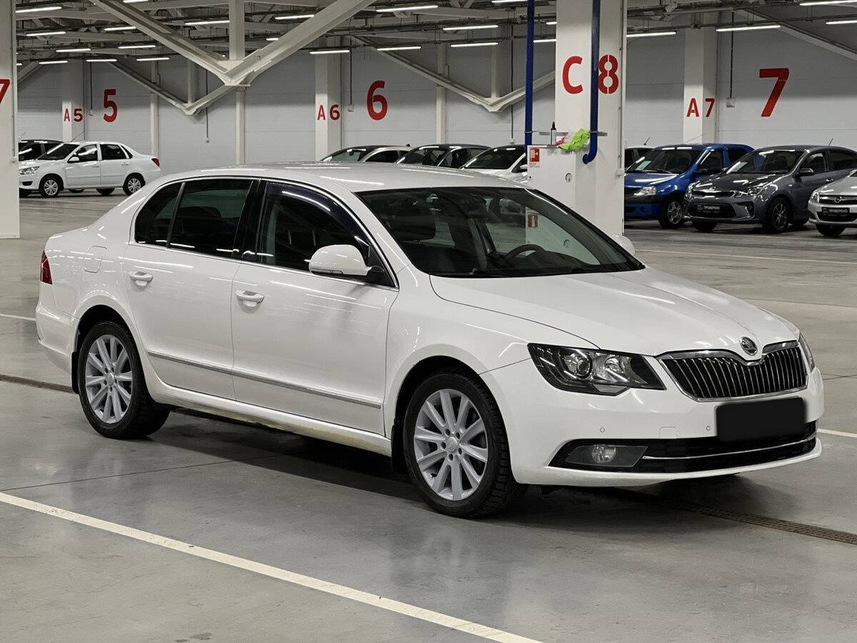 Skoda Superb DSG, 2014 - фото №3
