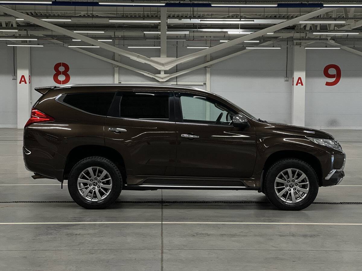 Mitsubishi Pajero Sport, 2018 - фото №4