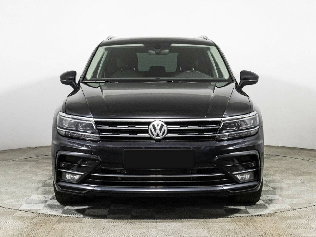 Volkswagen Tiguan, 2018 - фото №2