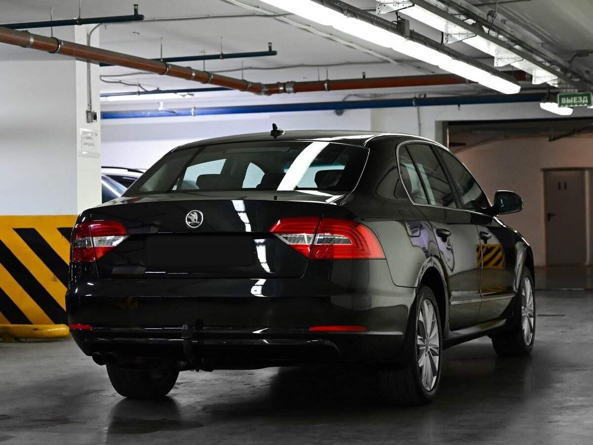 Skoda Superb DSG, 2013 - фото №4