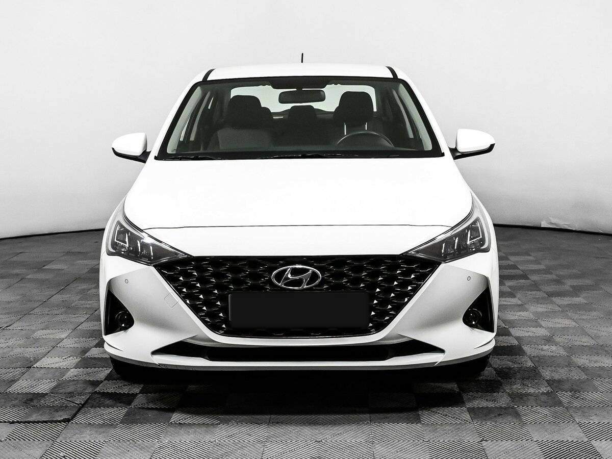 Hyundai Solaris, 2020 - фото №2