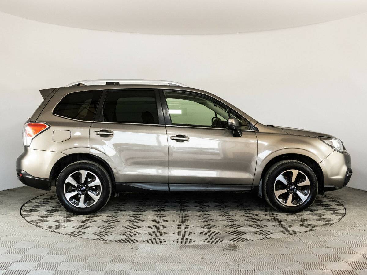 Subaru Forester, 2017 - фото №4