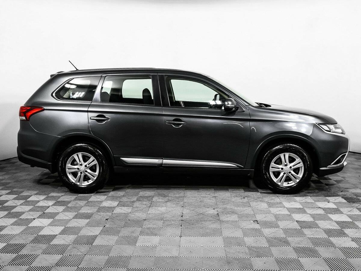 Mitsubishi Outlander, 2016 - фото №4