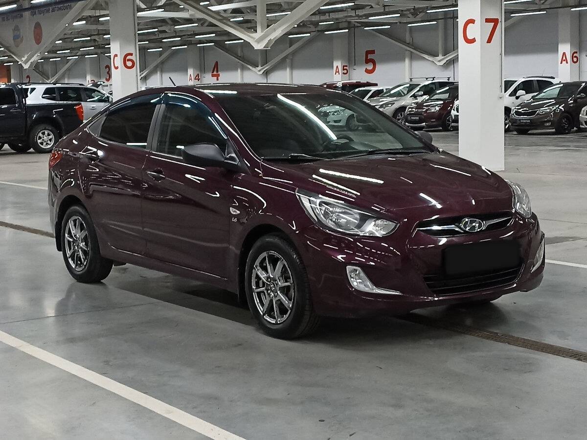 Hyundai Solaris, 2013 - фото №3