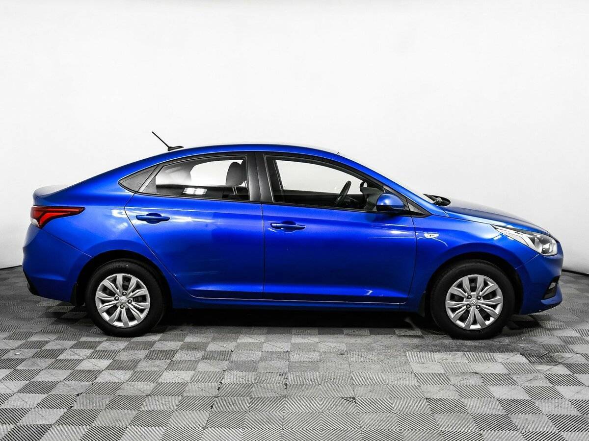 Hyundai Solaris, 2018 - фото №4