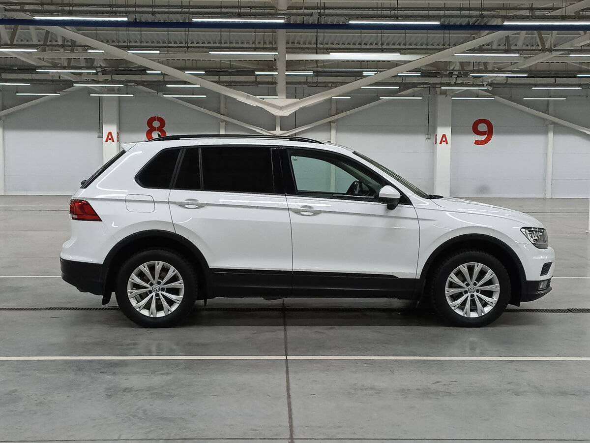 Volkswagen Tiguan, 2019 - фото №4