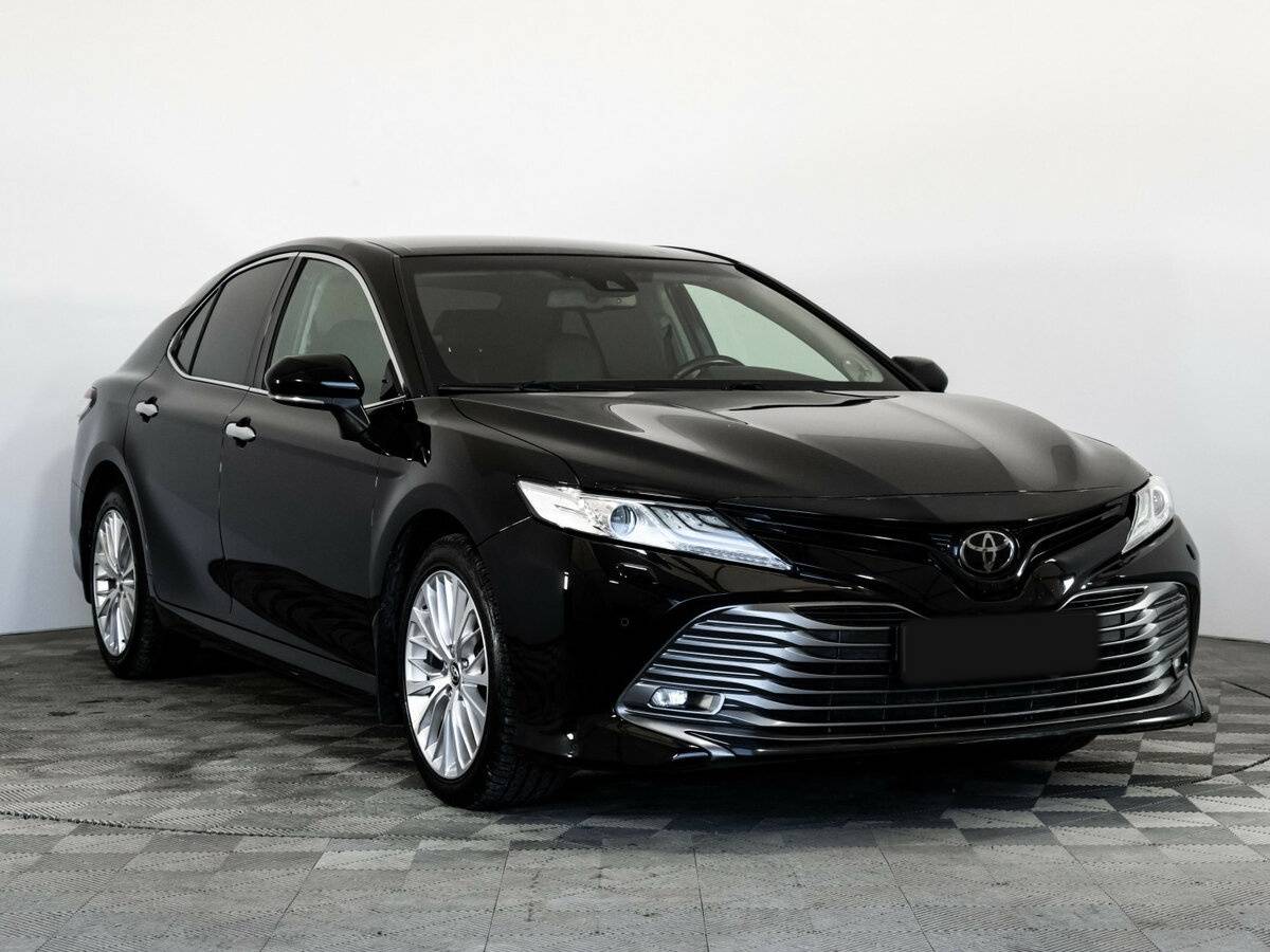 Toyota Camry, 2019 - фото №4