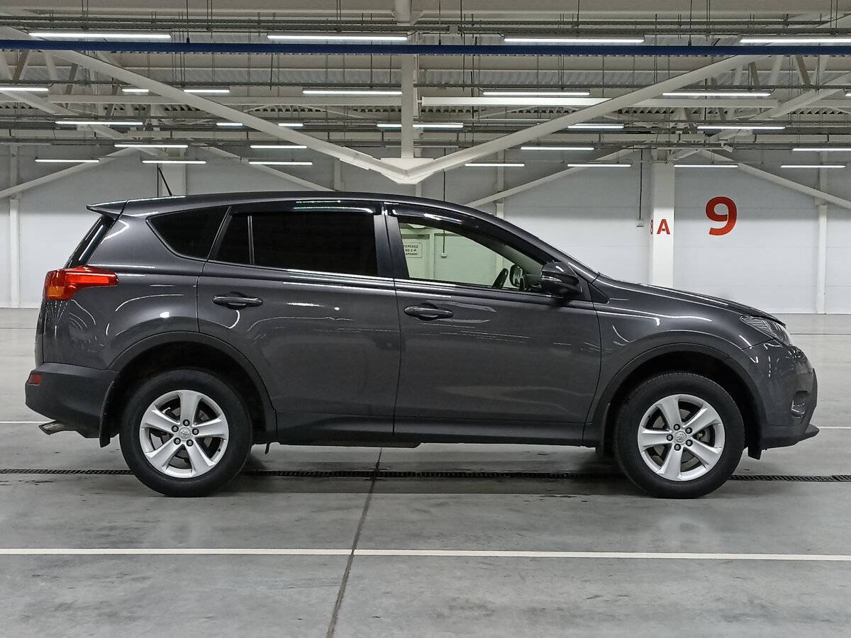 Toyota RAV4, 2013 - фото №4