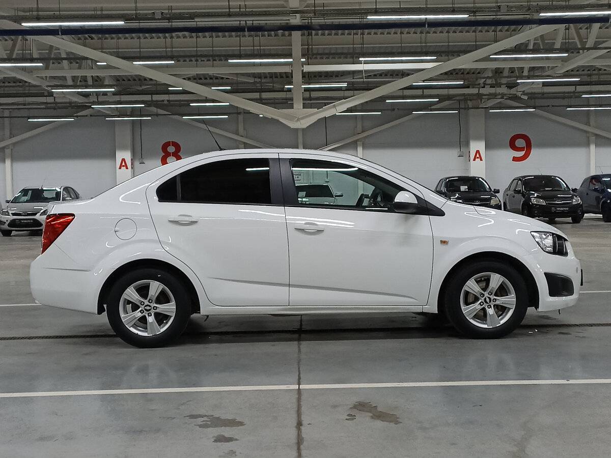 Chevrolet Aveo, 2012 - фото №4