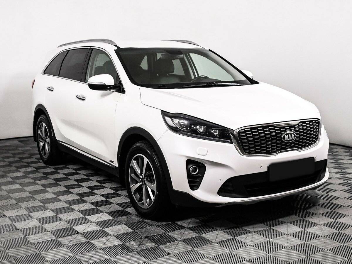 Kia Sorento, 2018 - фото №3