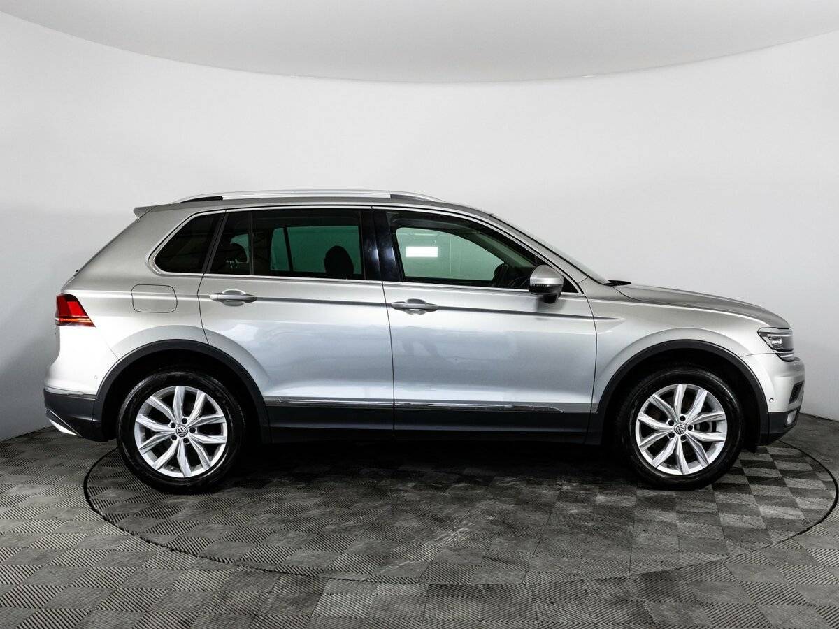 Volkswagen Tiguan, 2017 - фото №4