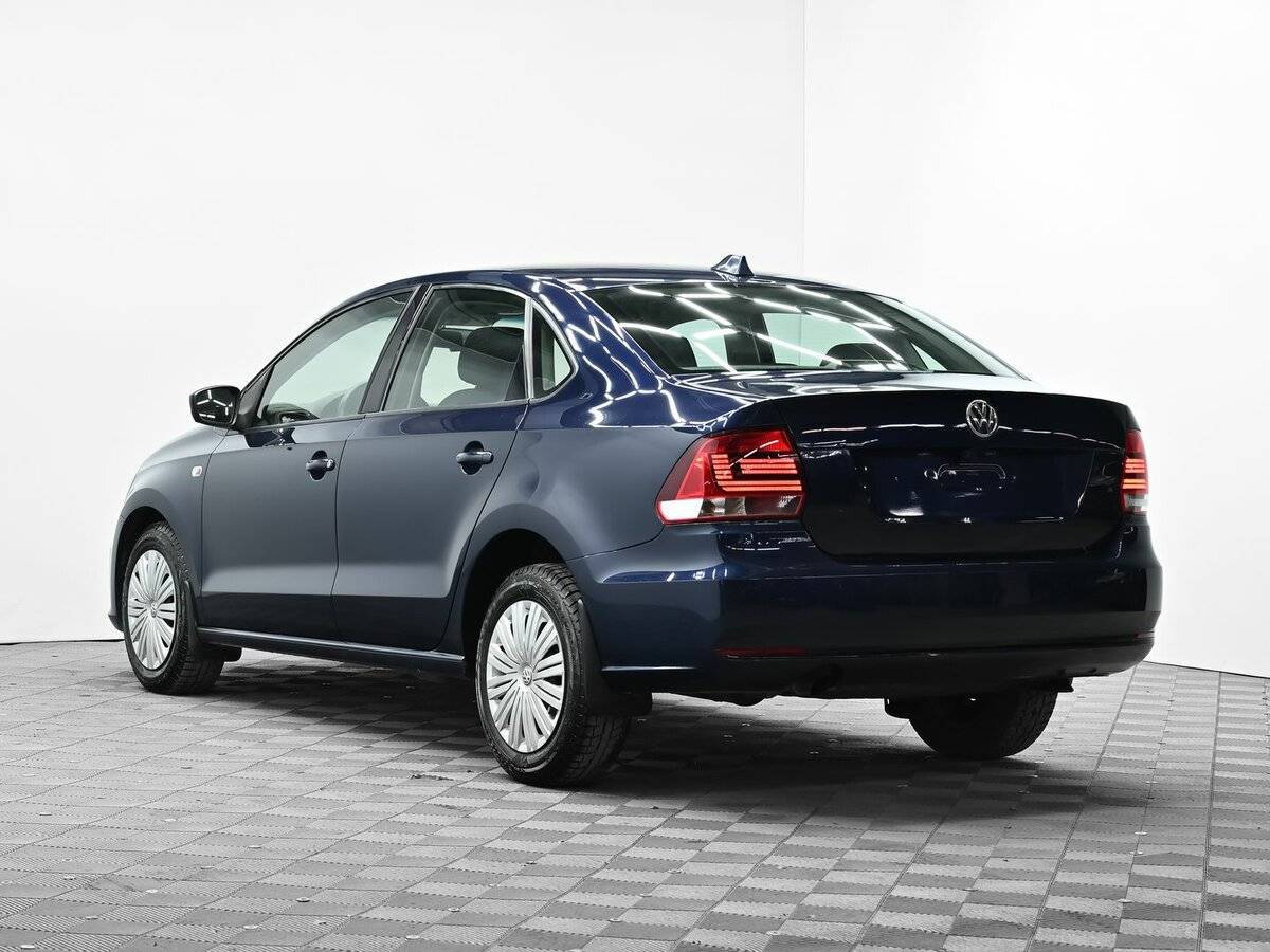 Volkswagen Polo, 2016 - фото №3