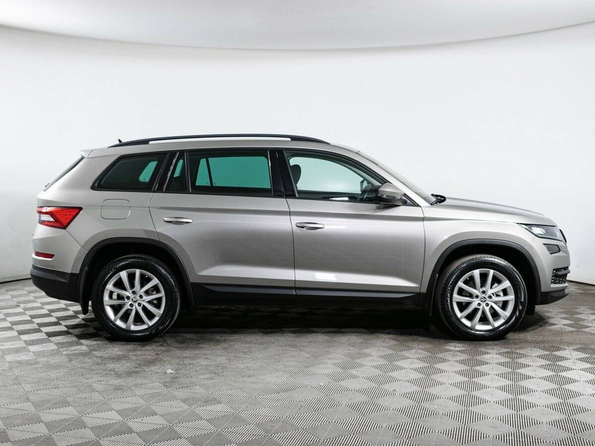 Skoda Kodiaq, 2018 - фото №4
